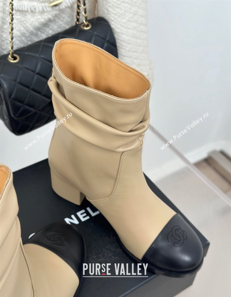 Chanel Calfskin Leather Heel Pile Ankle Boots Beige 2024 CH112007 (MD-241120095)