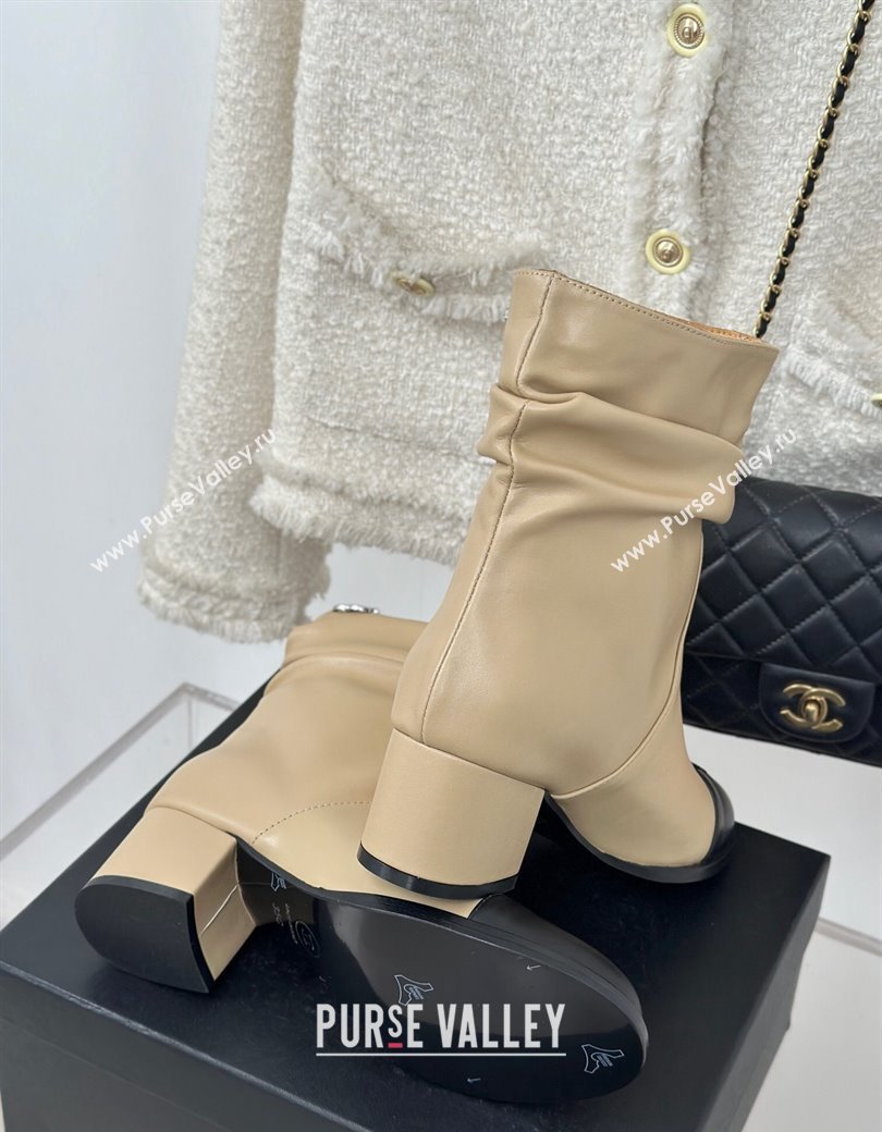 Chanel Calfskin Leather Heel Pile Ankle Boots Beige 2024 CH112007 (MD-241120095)