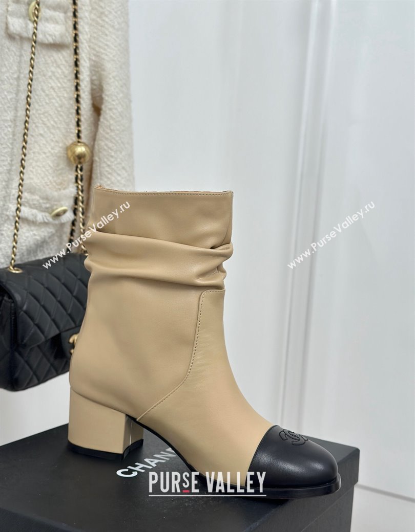 Chanel Calfskin Leather Heel Pile Ankle Boots Beige 2024 CH112007 (MD-241120095)