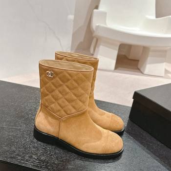 Chanel Suede Quilted Flat Ankle Boots Brown Yellow 2024 CH112012 (KL-241120146)