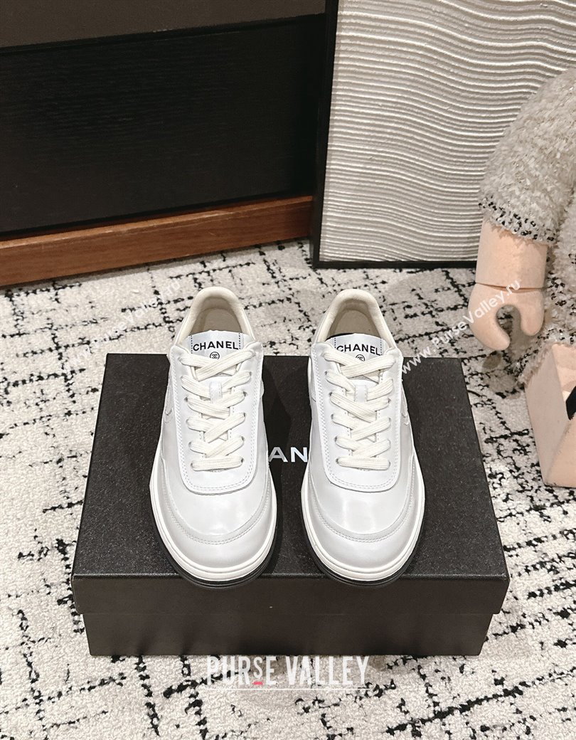 Chanel Printed Calfskin Sneakers White 2024 G46082 (KL-241120107)