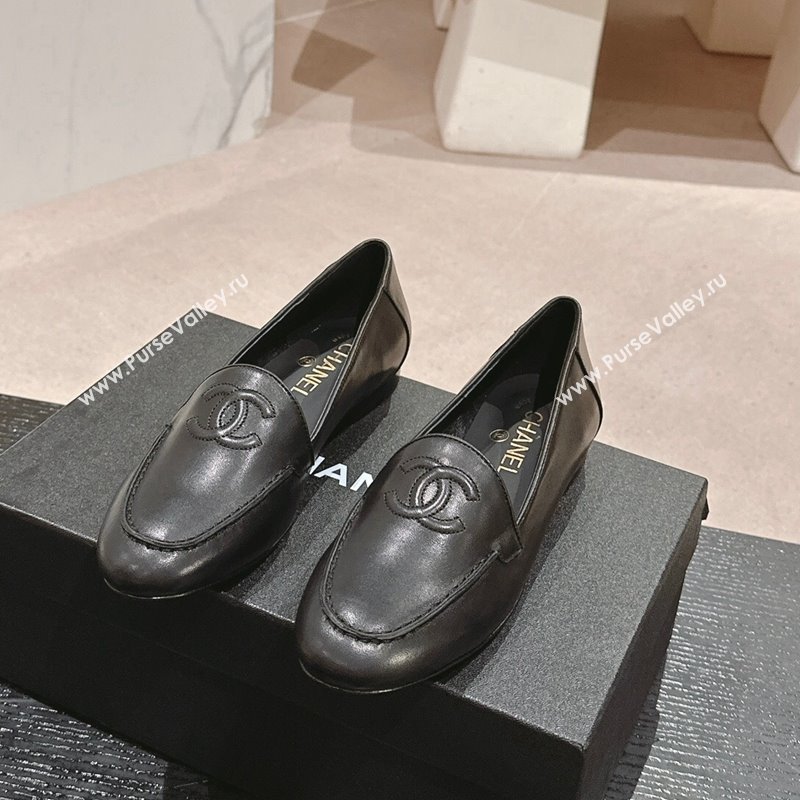 Chanel Calfskin Leather Loafers Flat with One-Tone CC Black 2024 CH112003 (KL-2411120008)