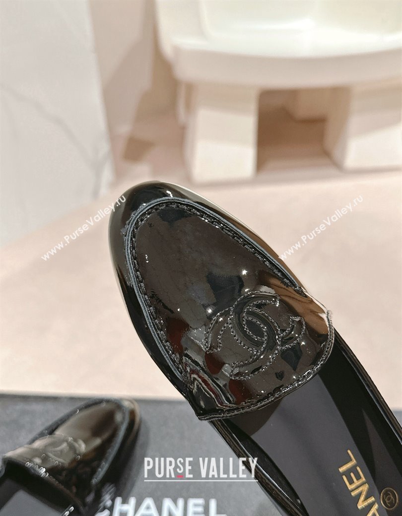 Chanel Patent Calfskin Loafers Flat with One-Tone CC Black 2024 CH112003 (KL-2411120011)