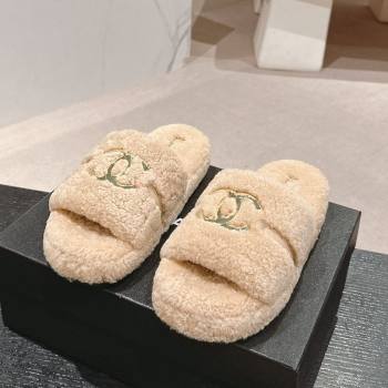 Chanel Shearling Wool Platform Slides Sandal with Gold-Tone CC Beige 2024 CH112101 (KL-241121002)