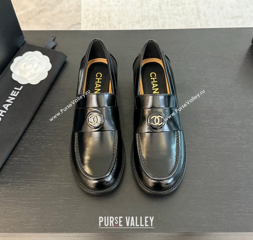 Chanel Shiny Calfskin Loafers with Circle CC Black 2024 G45988 (KL-2411120019)