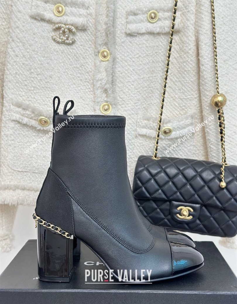 Chanel Calfskin Ankle Boots 8.5cm with Chain Black 2024 CH112107 (KL-241121042)