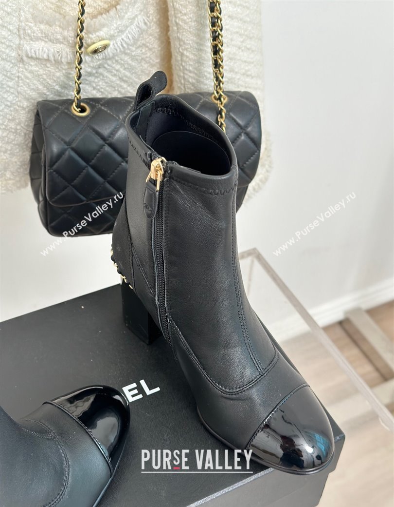 Chanel Calfskin Ankle Boots 8.5cm with Chain Black 2024 CH112107 (KL-241121042)