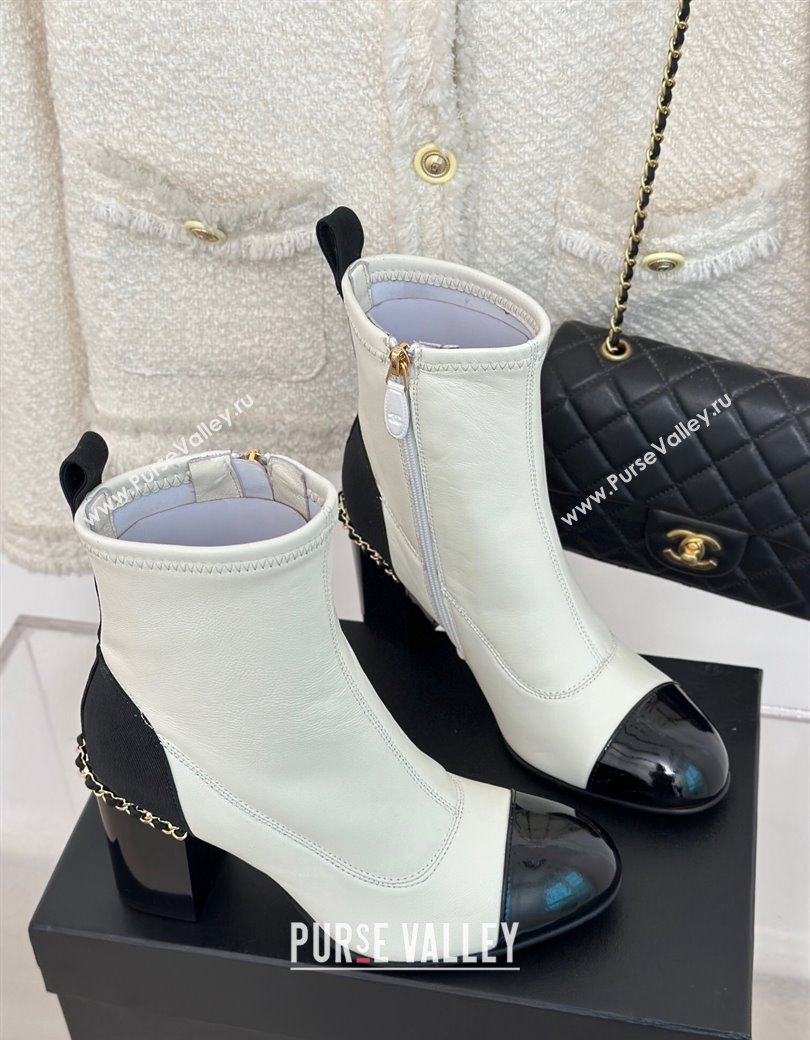 Chanel Calfskin Ankle Boots 8.5cm with Chain White 2024 CH112107 (KL-241121043)