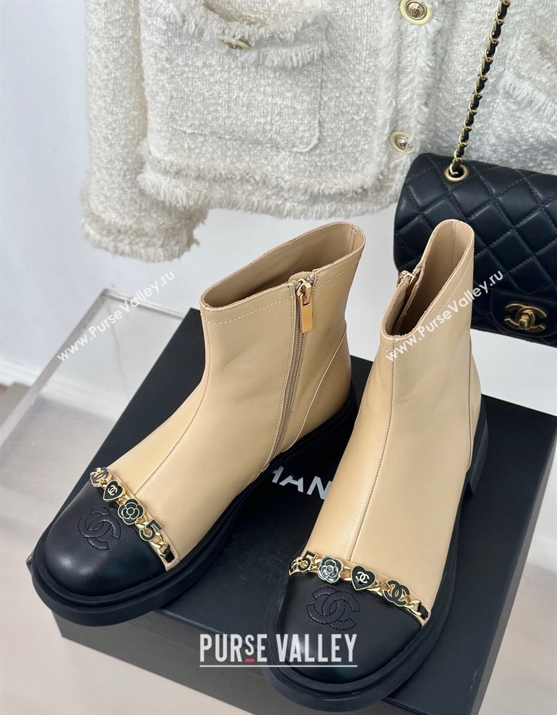 Chanel Lambskin Ankle Boots 4cm with Charm Strap Beige 2024 CH112109 (KL-241121052)