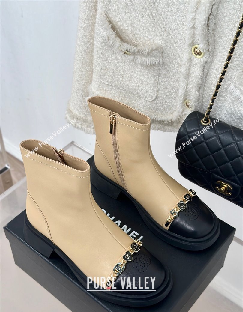 Chanel Lambskin Ankle Boots 4cm with Charm Strap Beige 2024 CH112109 (KL-241121052)