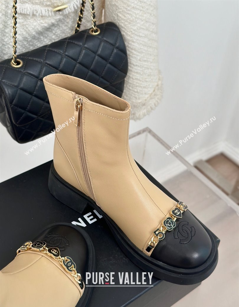 Chanel Lambskin Ankle Boots 4cm with Charm Strap Beige 2024 CH112109 (KL-241121052)