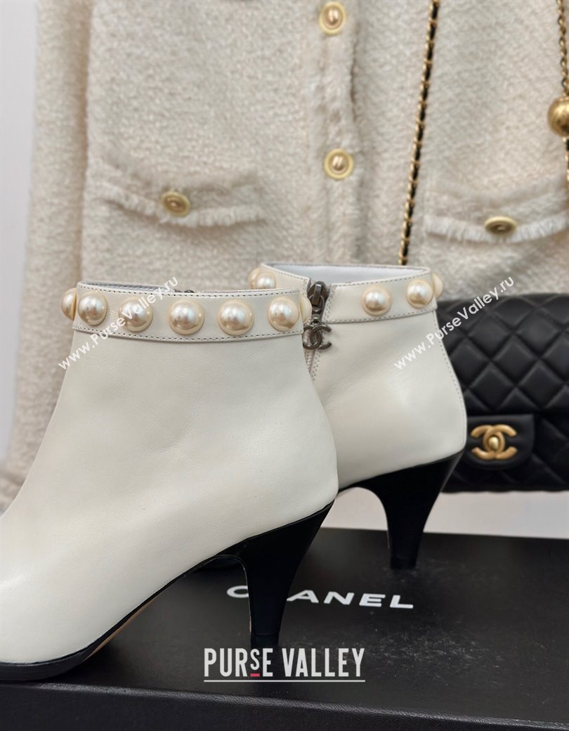 Chanel Lambskin Ankle Boots 7cm with Pearls White 2024 CH112111 (KL-241121066)