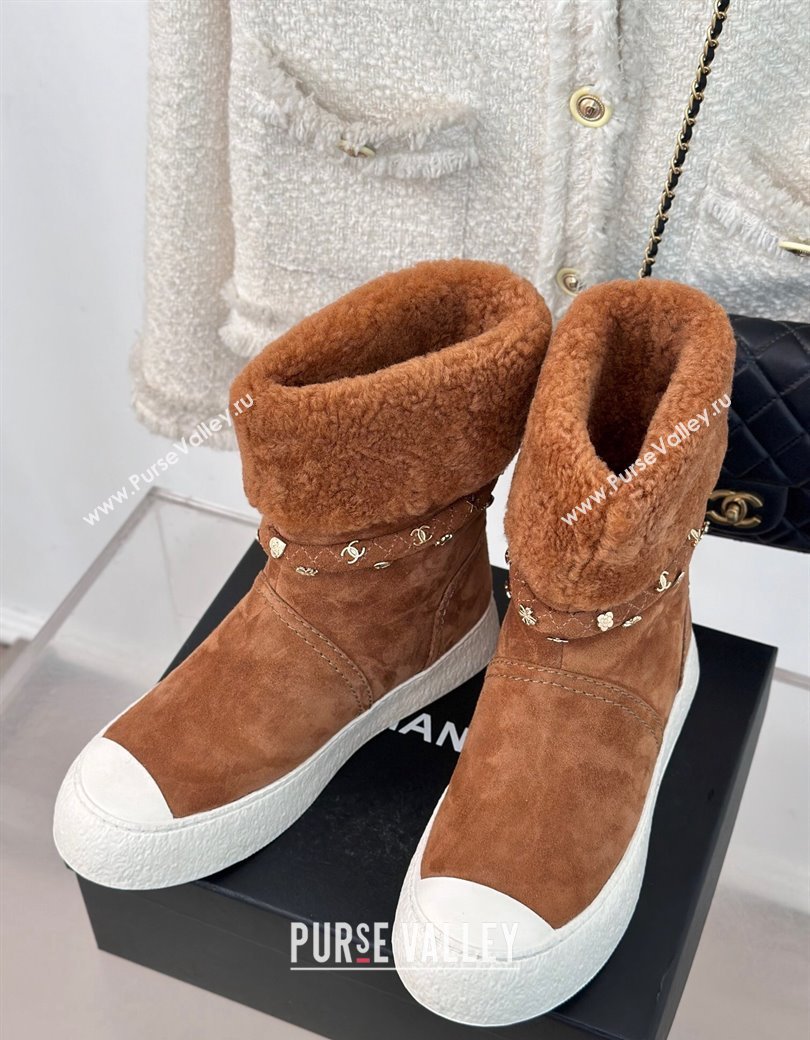 Chanel Suede Shearling Snow Boots with Charm Strap Brown 2024 CH112010 (KL-241120142)