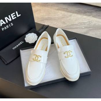 Chanel Shiny Calfskin Loafers with Camellia CC G45663 White 2024 (SS-2411120031)