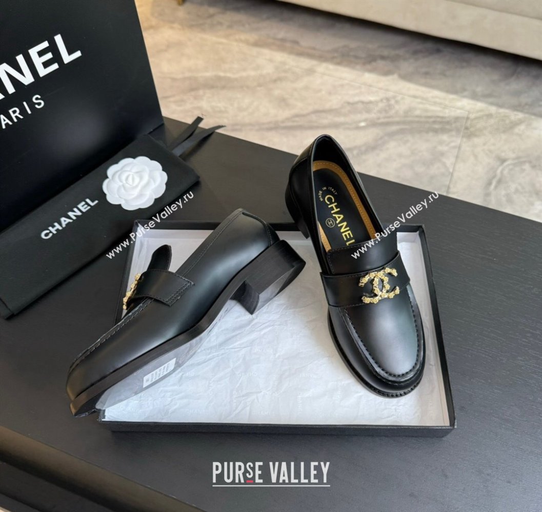 Chanel Shiny Calfskin Loafers with Camellia CC G45663 Black 2024 (SS-2411120032)