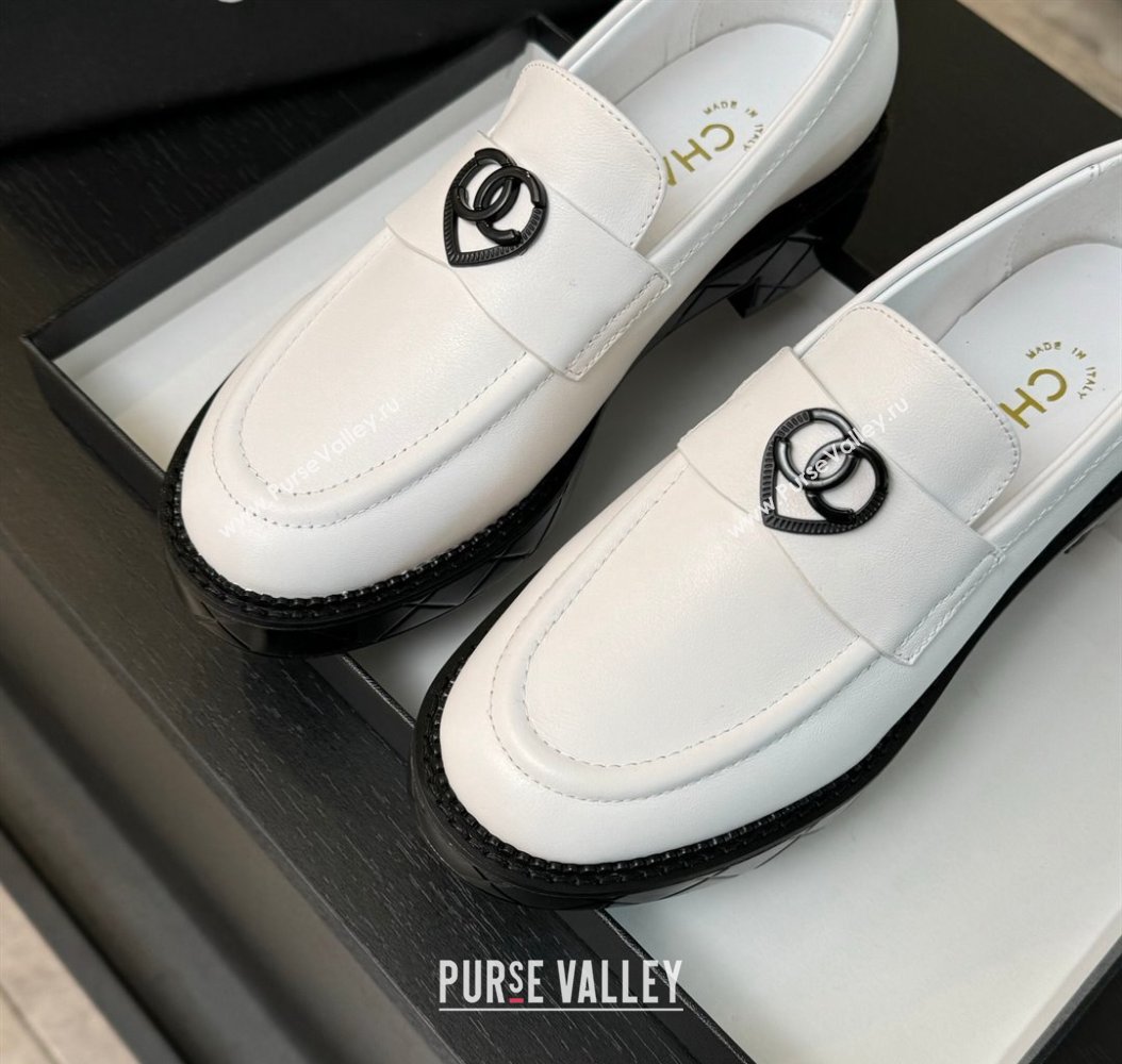 Chanel Calfskin Leather Loafers with Black Heart White 2024 CH112004 (SS-2411120016)