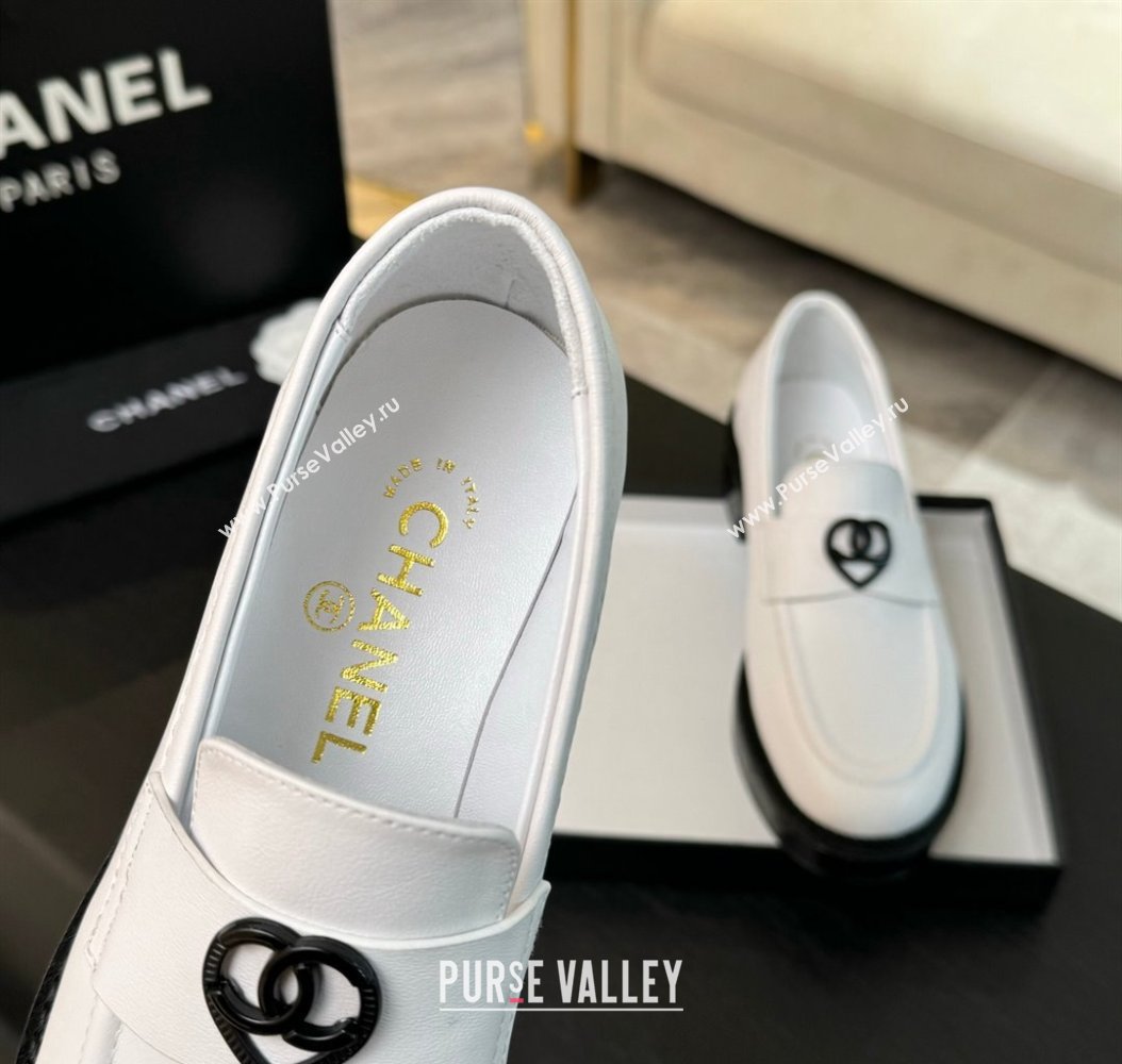 Chanel Calfskin Leather Loafers with Black Heart White 2024 CH112004 (SS-2411120016)