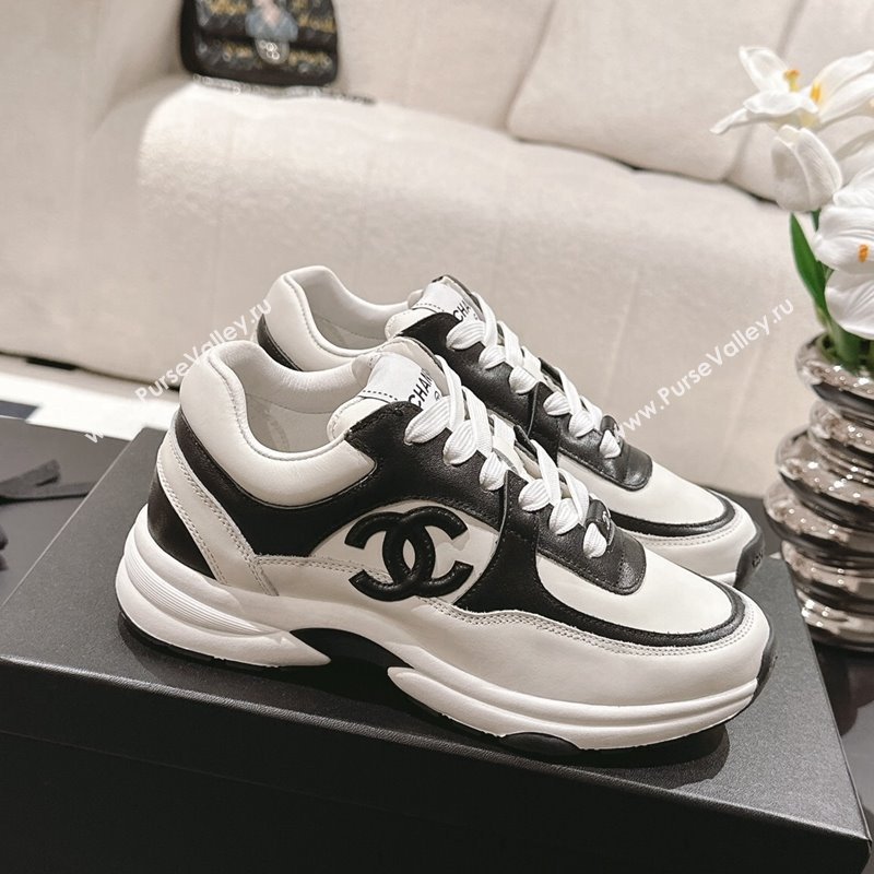 Chanel Calfskin Sneakers White/Black2 2024 G46086 (SS-241120132)