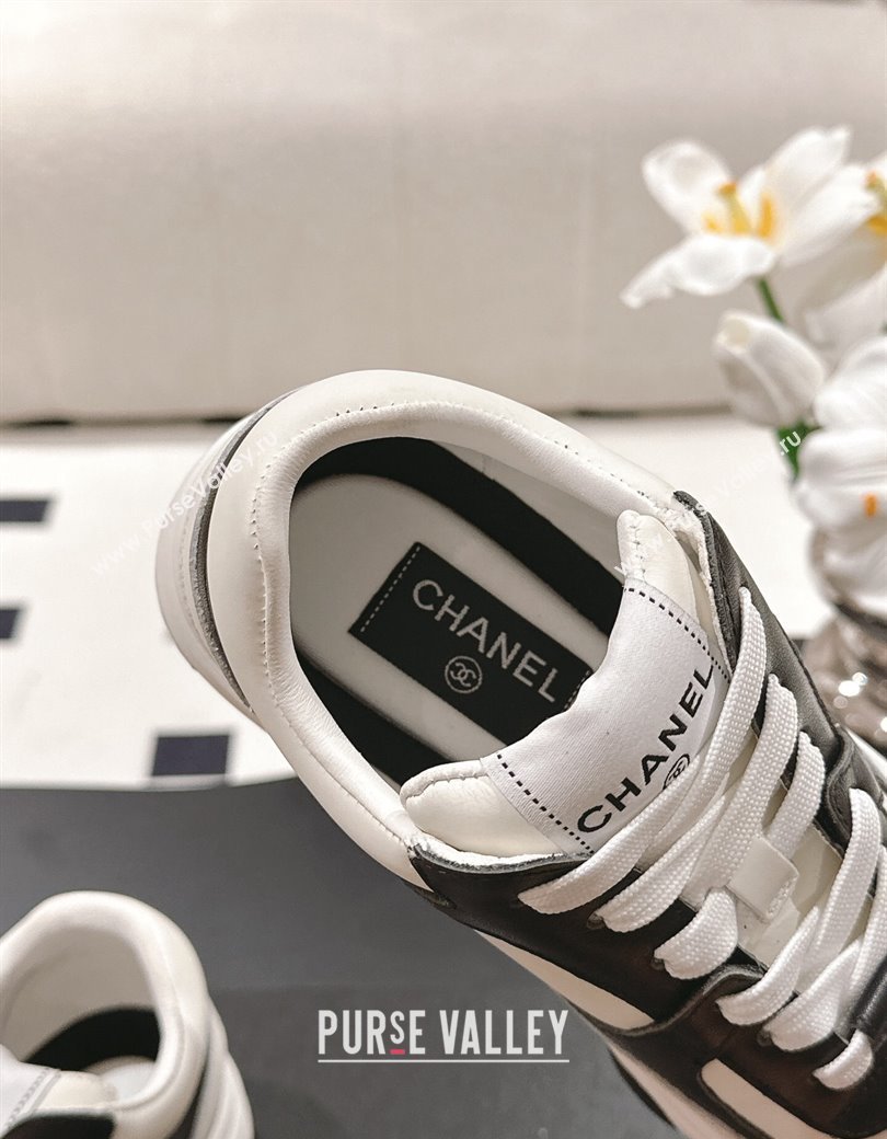 Chanel Calfskin Sneakers White/Black2 2024 G46086 (SS-241120132)