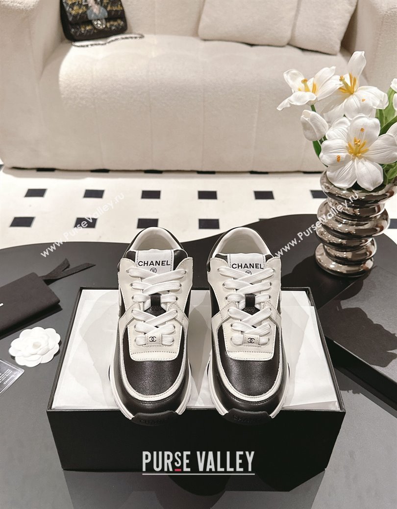 Chanel Calfskin Sneakers White2/Black 2024 G46086 (SS-241120134)