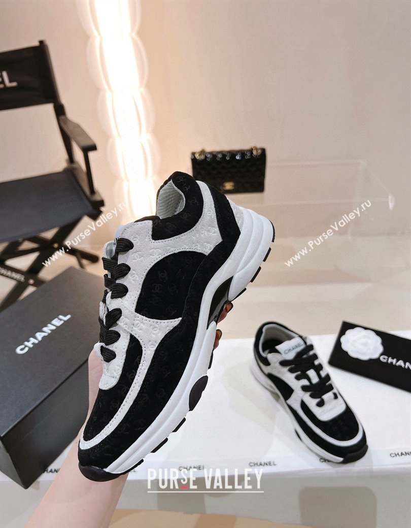 Chanel CC Suede Sneakers White/Black 2024 G38299 (SS-241120138)