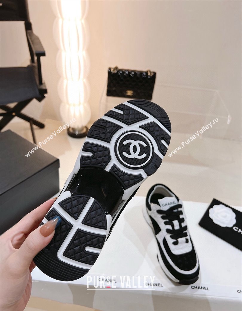 Chanel CC Suede Sneakers White/Black 2024 G38299 (SS-241120138)