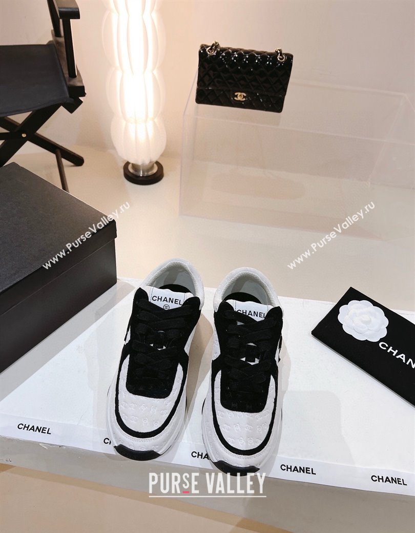 Chanel Suede Sneakers White/Black2 2024 G38299 (SS-241120139)