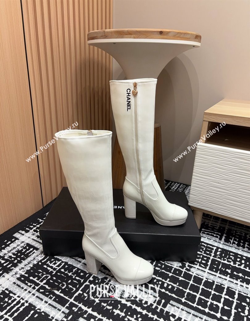 Chanel Stretch Patent Calfskin High Platform Boots 9cm White 2024 CH112110 (SS-241121063)