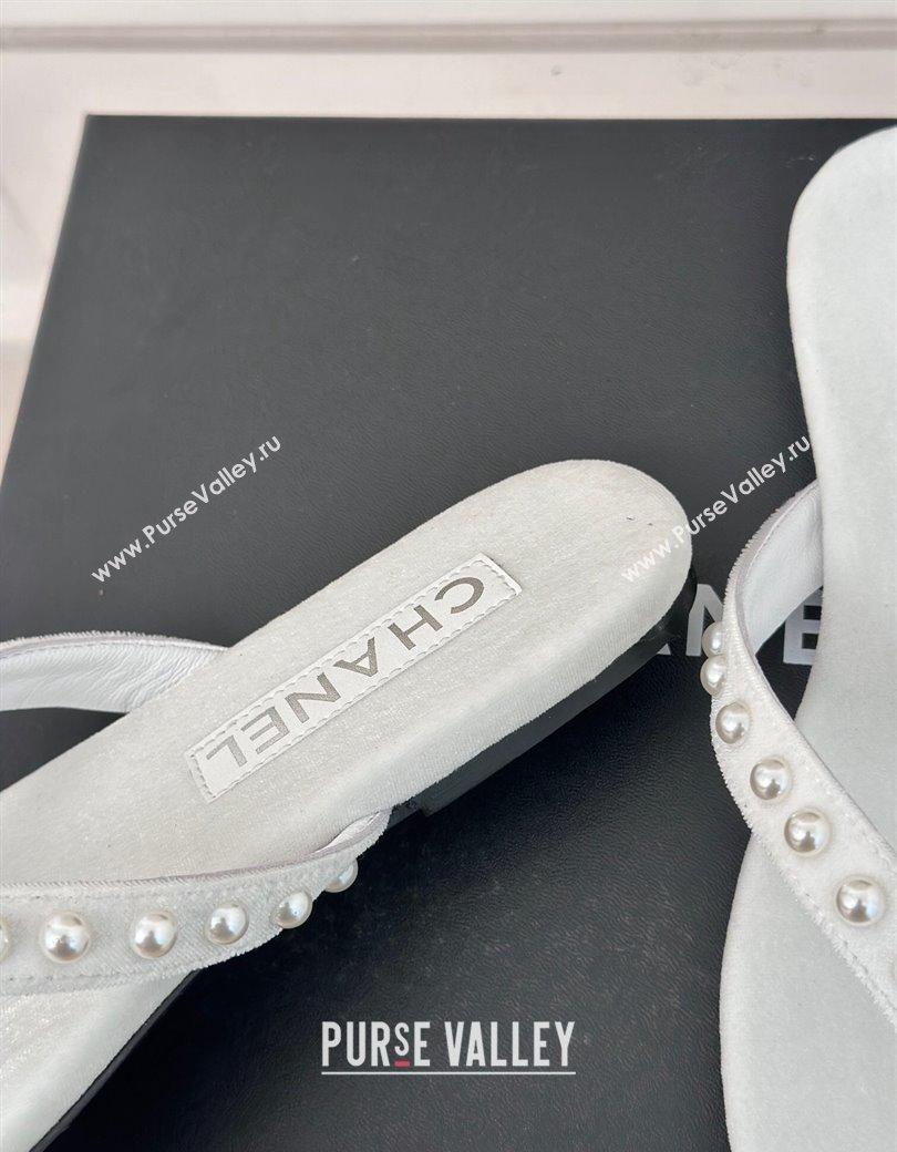 Chanel Velvet Flat Thongs Sandal with Pearls G46205 White 2024 (MD-241121177)