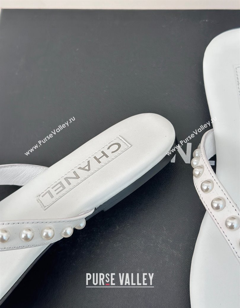 Chanel Calfskin Flat Thongs Sandal with Pearls G46205 White 2024 (MD-241121180)