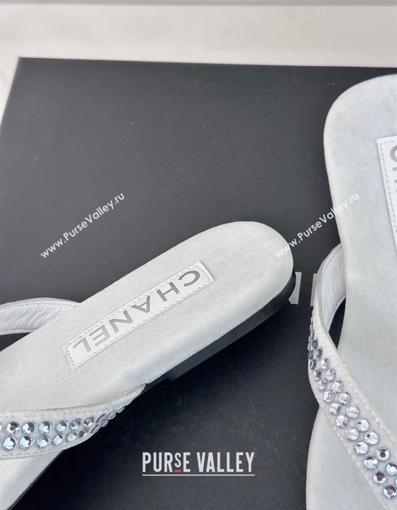 Chanel Velvet Flat Thongs Sandal with Strass G46205 White 2024 (MD-241121184)