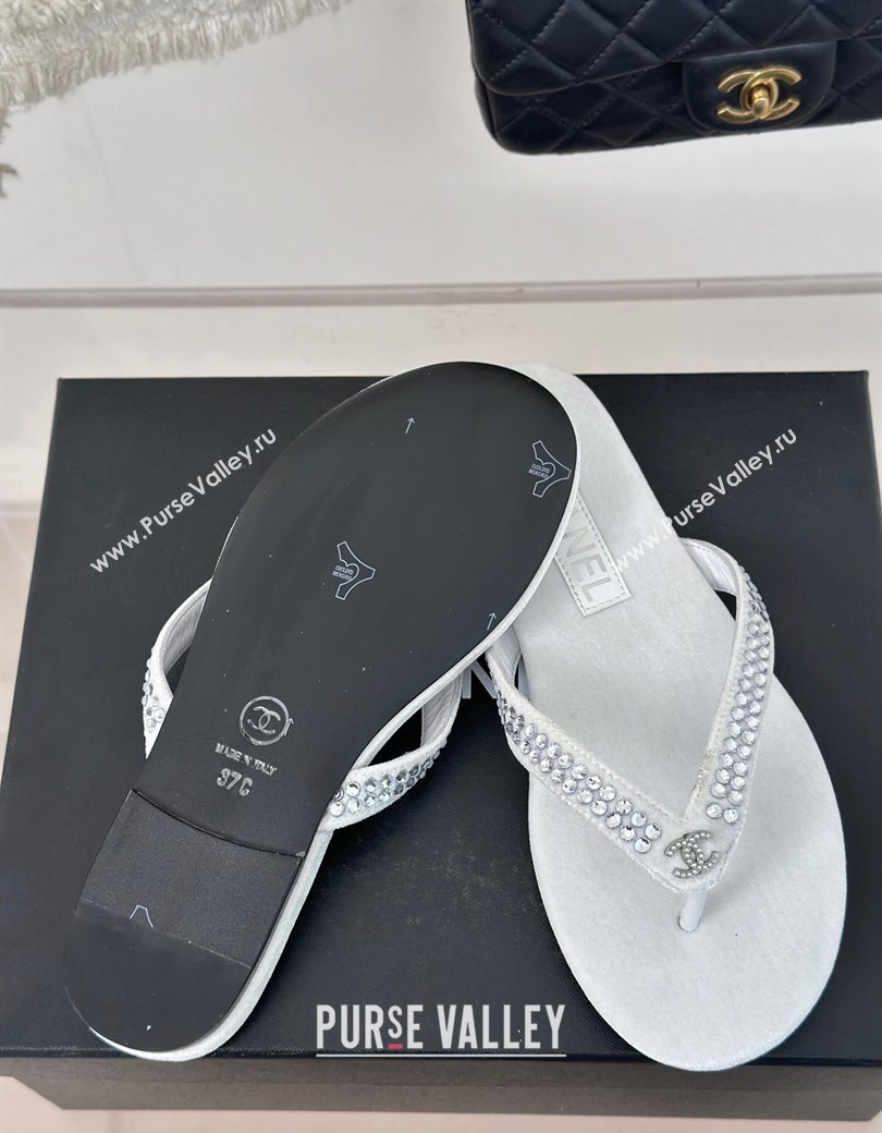 Chanel Velvet Flat Thongs Sandal with Strass G46205 White 2024 (MD-241121184)