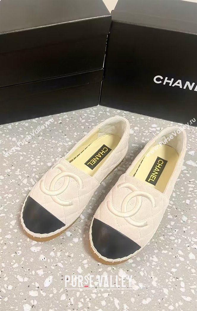 Chanel Quilted Suede Loafers Flat White 2024 CH112117 (KL-241121103)