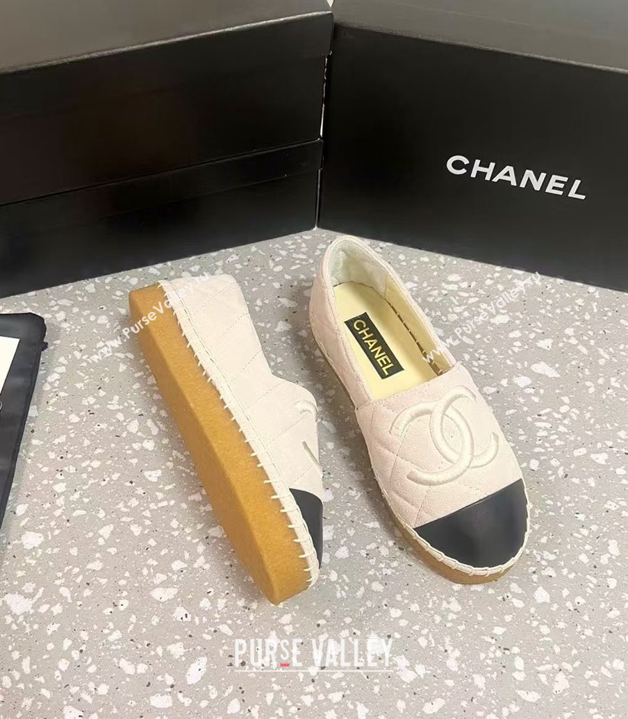 Chanel Quilted Suede Loafers Flat White 2024 CH112117 (KL-241121103)