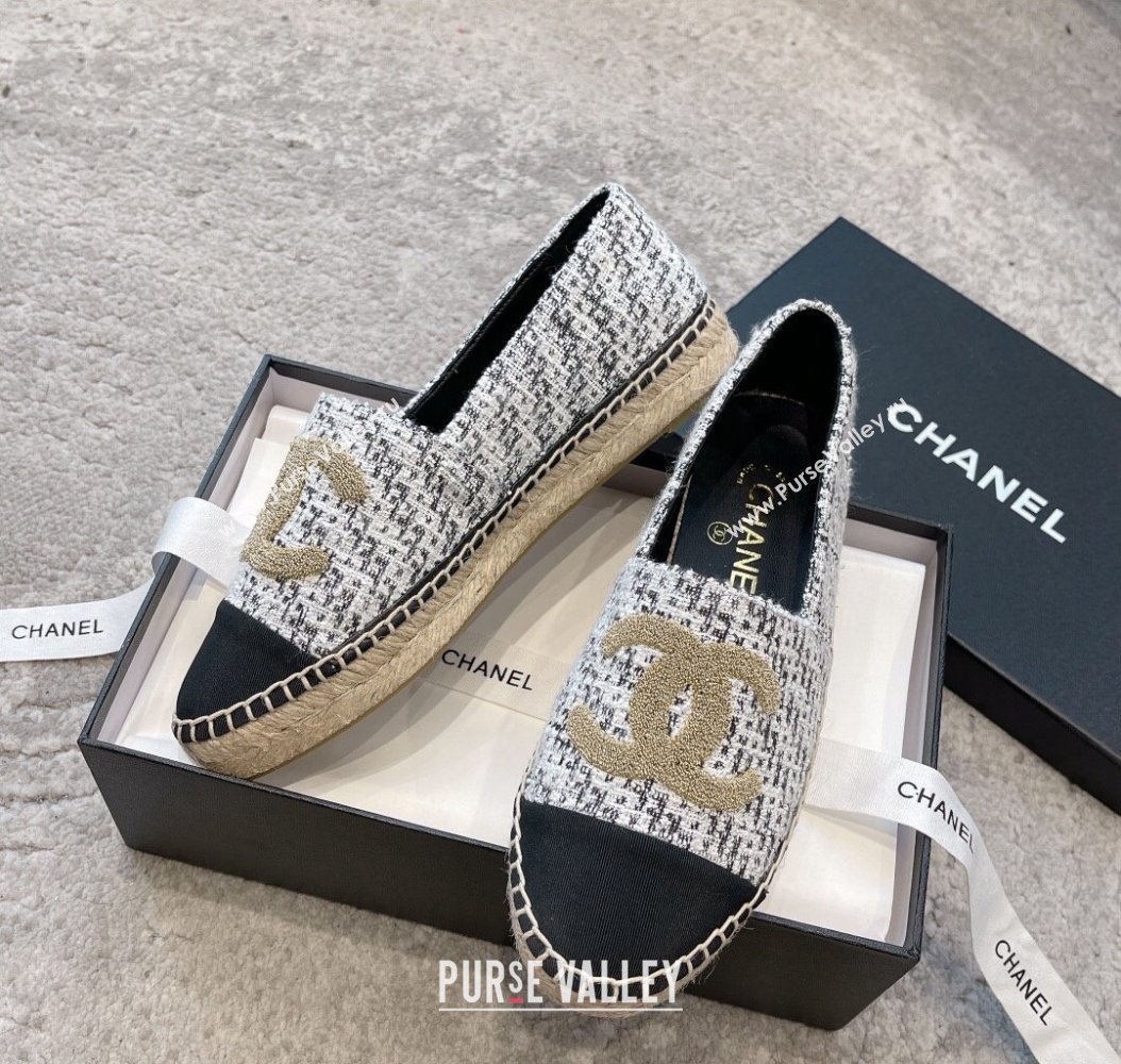 Chanel Tweed Espadrilles Flat with Gold-Tone CC Black 2024 CH112118 (KL-241121106)