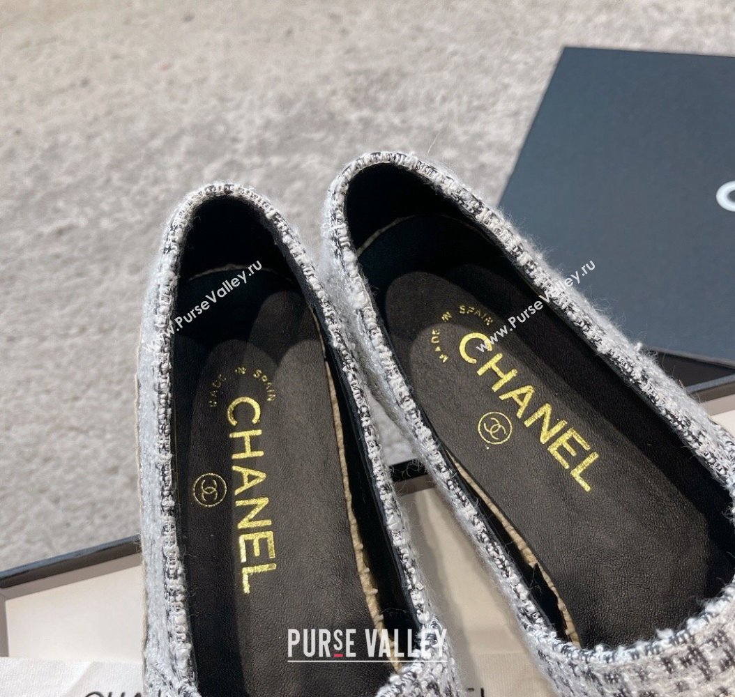 Chanel Tweed Espadrilles Flat with Gold-Tone CC Black 2024 CH112118 (KL-241121106)