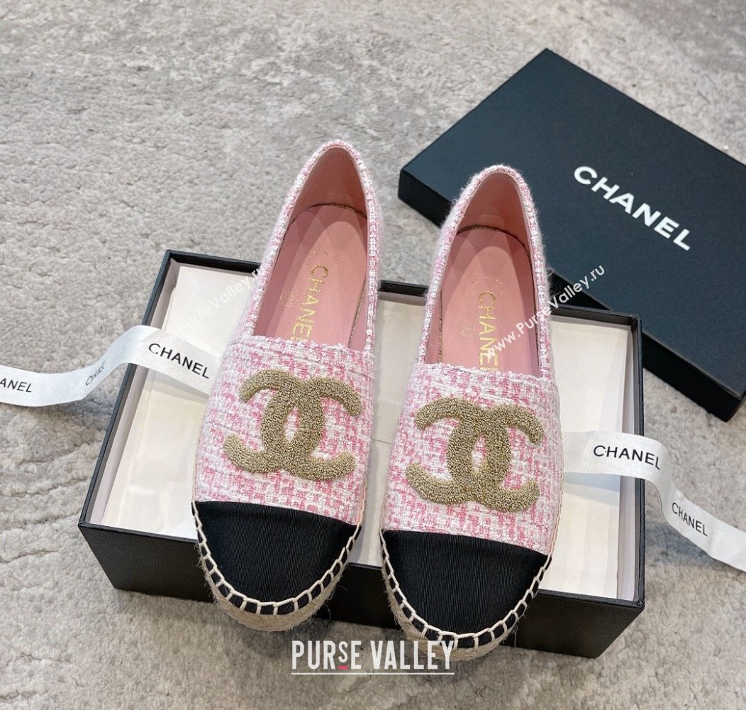 Chanel Tweed Espadrilles Flat with Gold-Tone CC Light Pink 2024 CH112118 (KL-241121109)