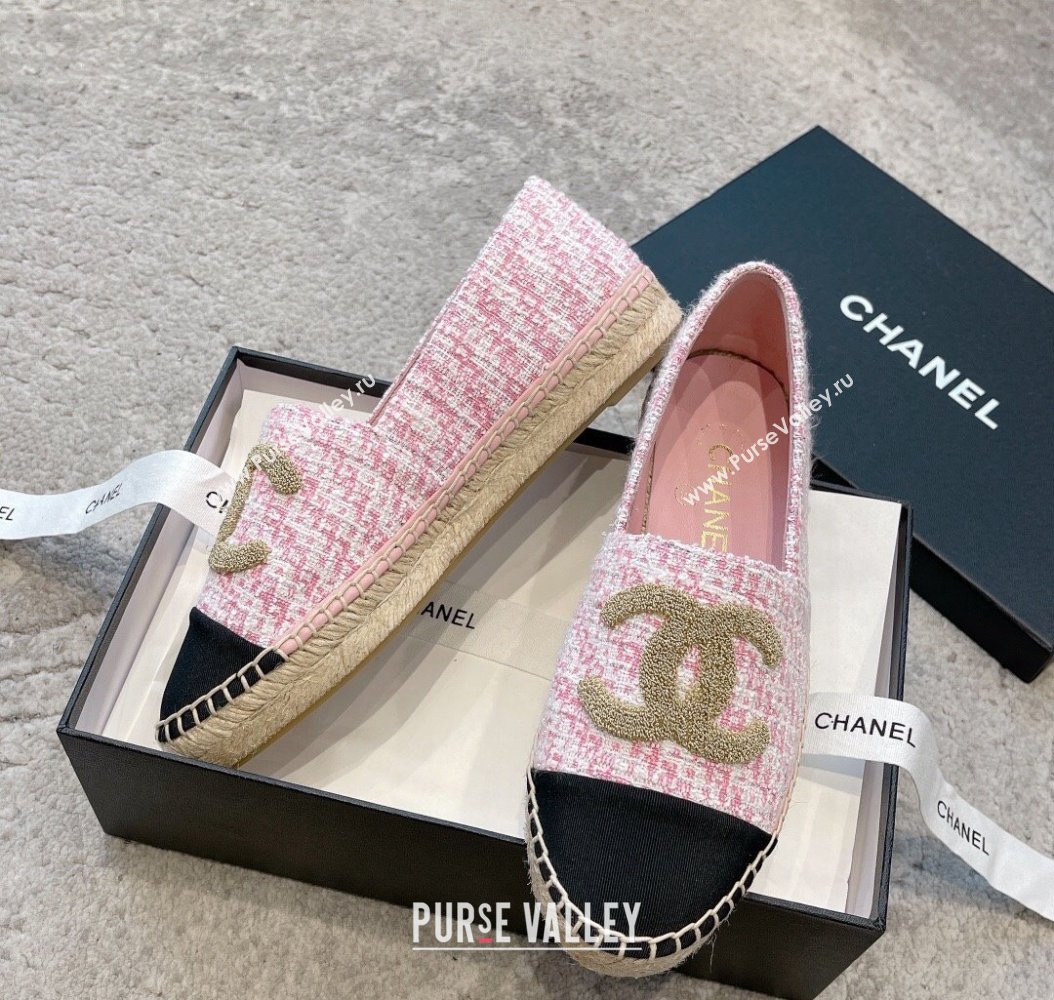 Chanel Tweed Espadrilles Flat with Gold-Tone CC Light Pink 2024 CH112118 (KL-241121109)