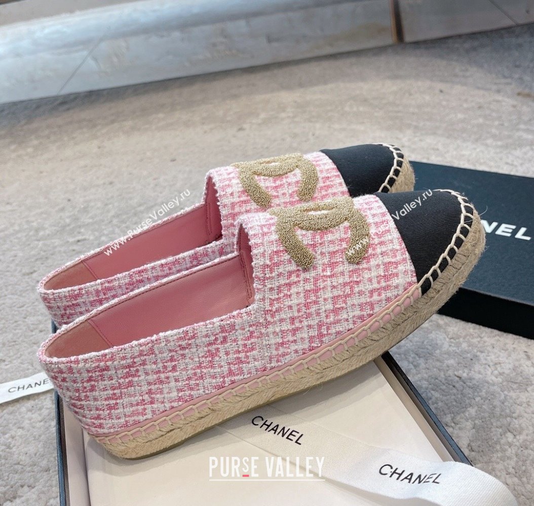 Chanel Tweed Espadrilles Flat with Gold-Tone CC Light Pink 2024 CH112118 (KL-241121109)