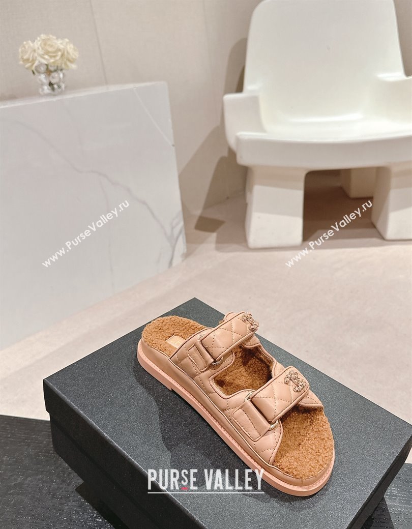 Chanel Quilted Calfskin Shearling Wool Flat Slides Sandal with Chain CC Rose Beige 2024 (KL-241121146)