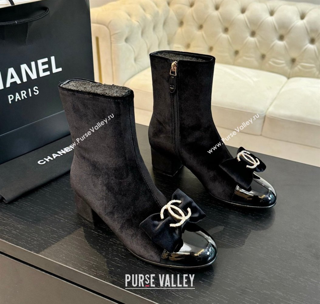 Chanel Velvet Heel Ankle Boots with Strass CC Bow Black 2024 CH112103 (SS-241121021)