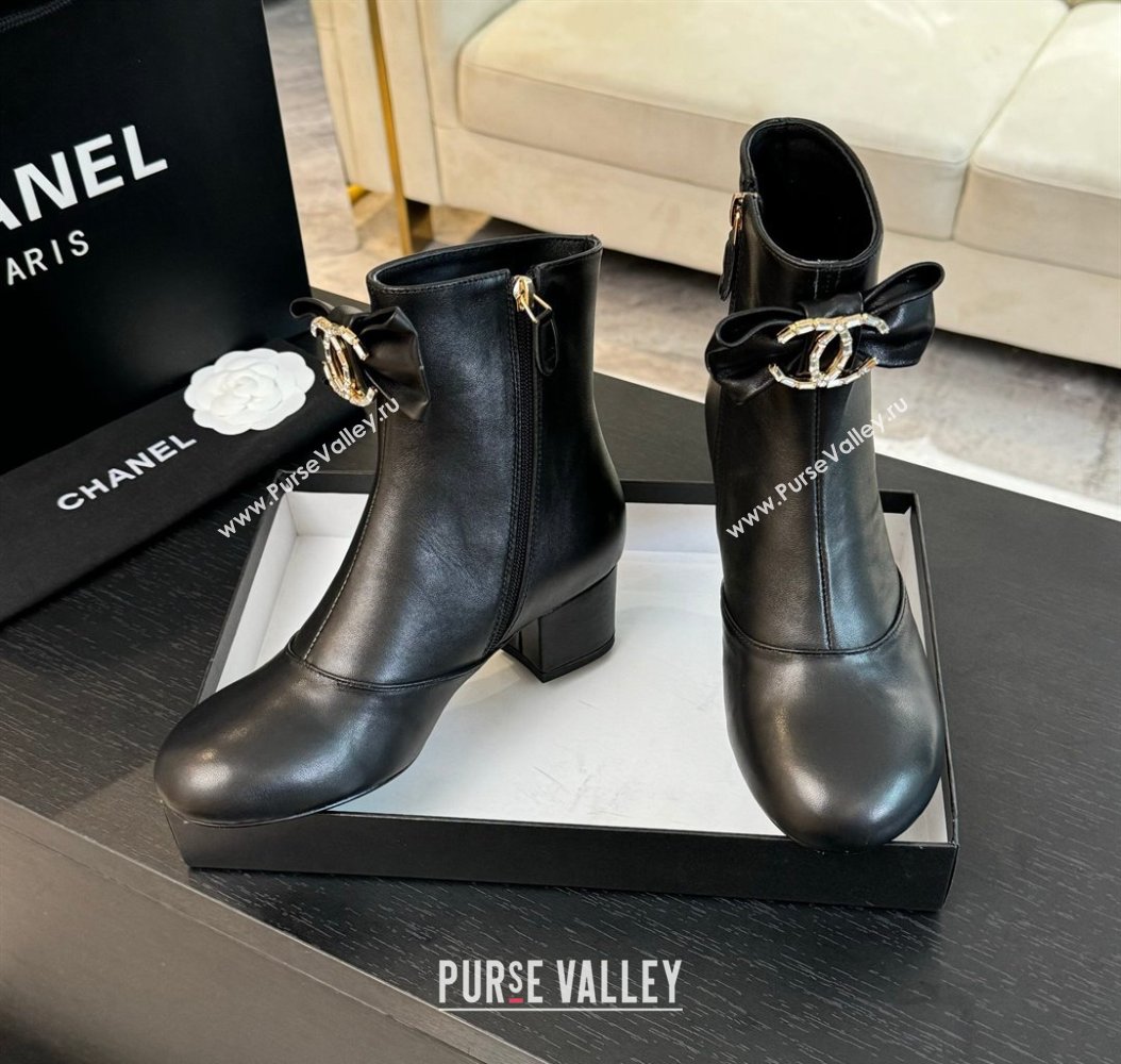 Chanel Calfskin Leather Heel Ankle Boots with Strass CC Bow Black 2024 CH112102 (LIZU-241121014)