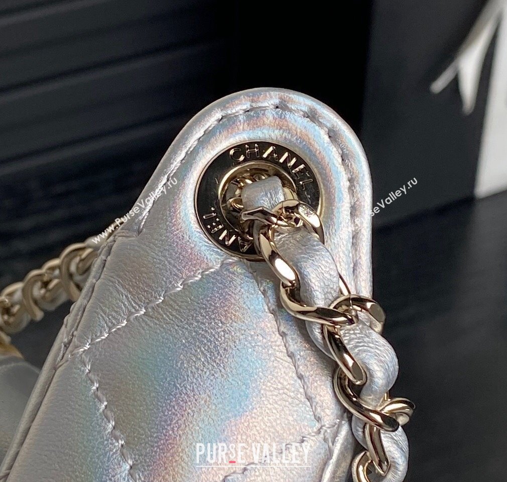 Chanel Iridescent Metallic Lambskin Clutch with Chain AP4348 Silver 2024 (yezi-241206040)