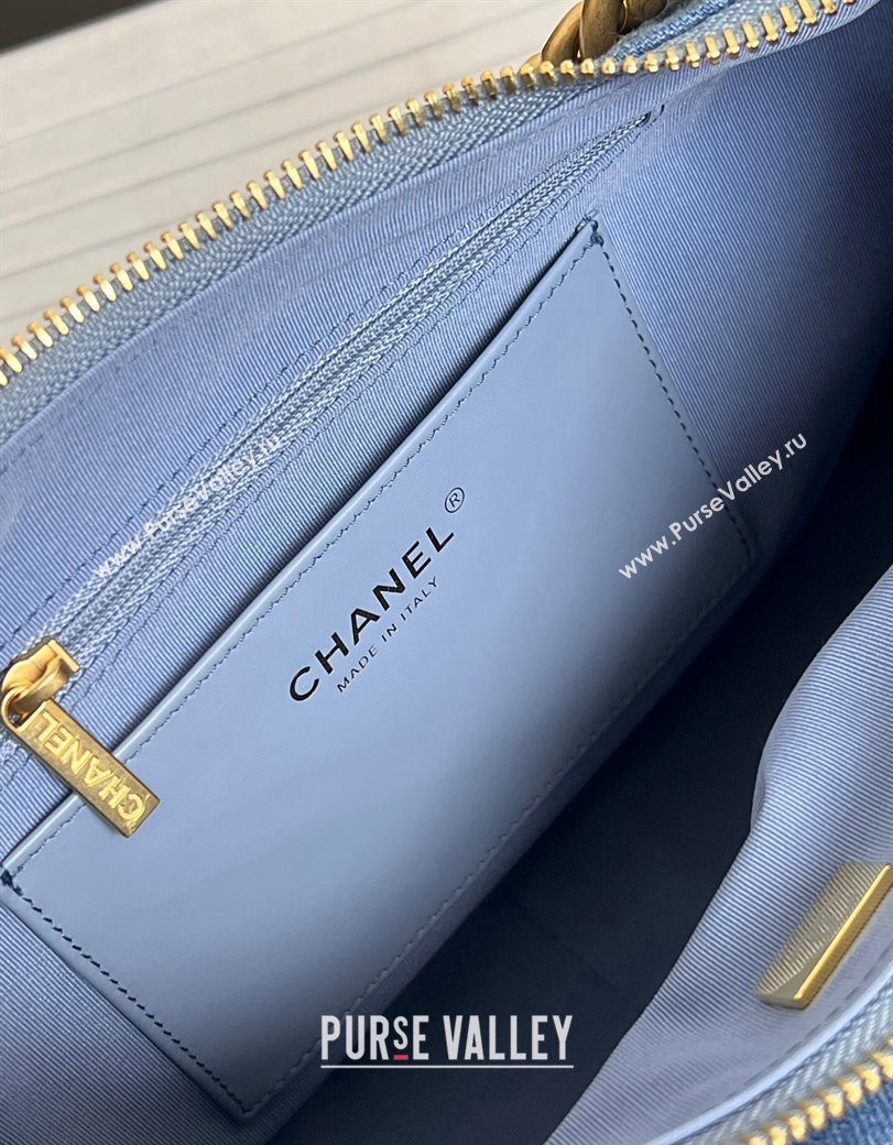 Chanel Washed Denim Maxi Hobo Bag AS5302 Light Blue 2024 1206 (yezi-241206016)