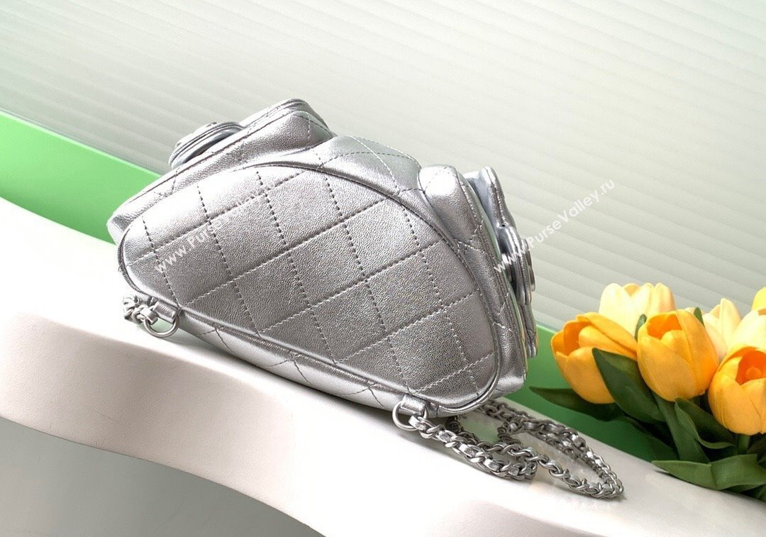 Chanel Metallic Lambskin Backpack bag AS5310 Silver 2024 (yezi-241207037)