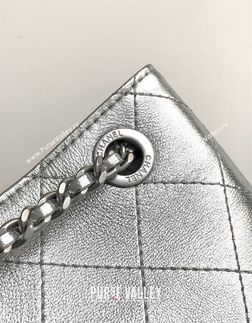 Chanel Metallic Lambskin Backpack bag AS5310 Silver 2024 (yezi-241207037)