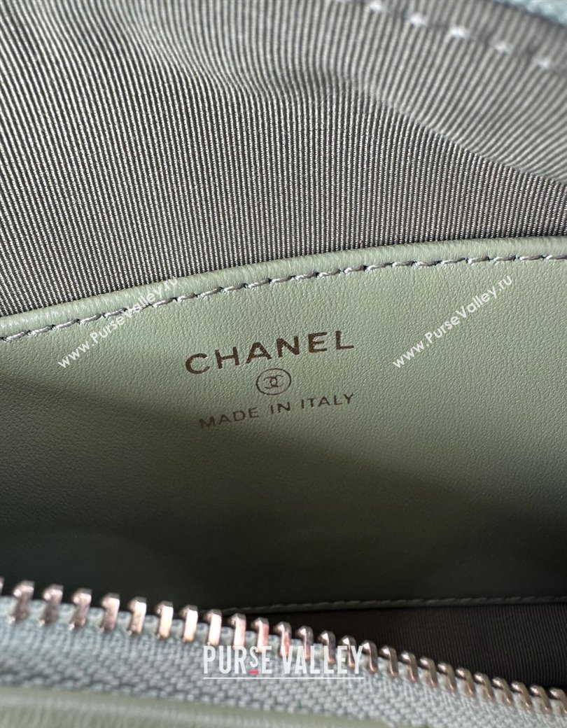 Chanel Shiny Crumpled Lambskin Clutch with Chain AP4349 Green 2024 (yezi-241206043)