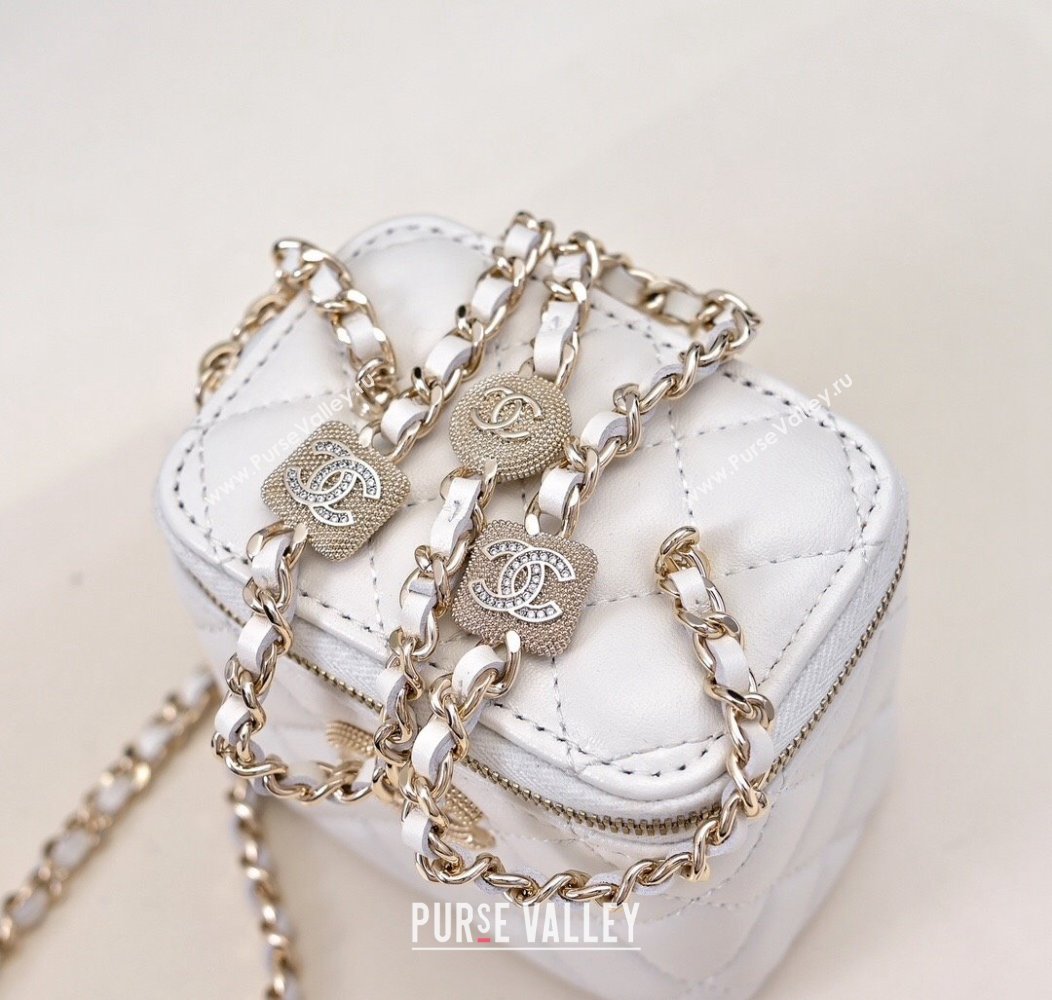 Chanel Lambskin Clutch with Chain AP4302 White 2024 (yezi-241207076)