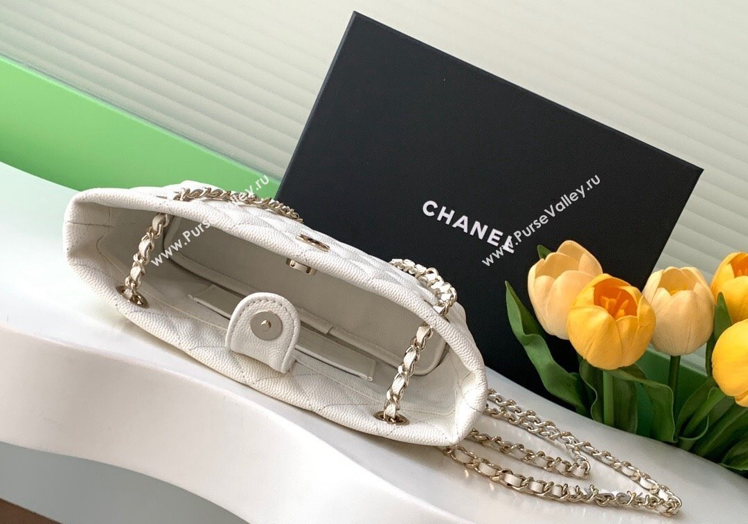 Chanel Grained Shiny Calfskin Classic Clutch with Chain AP4423 White 2024 (yezi-241207018)