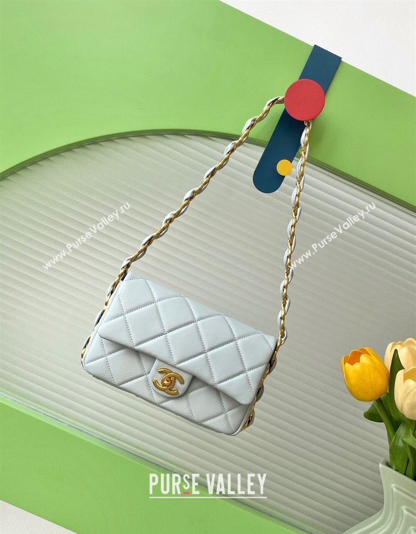 Chanel Lambskin Small Flap Bag with CC Chain Light Grey 2024 AS5174 (yezi-241207051)